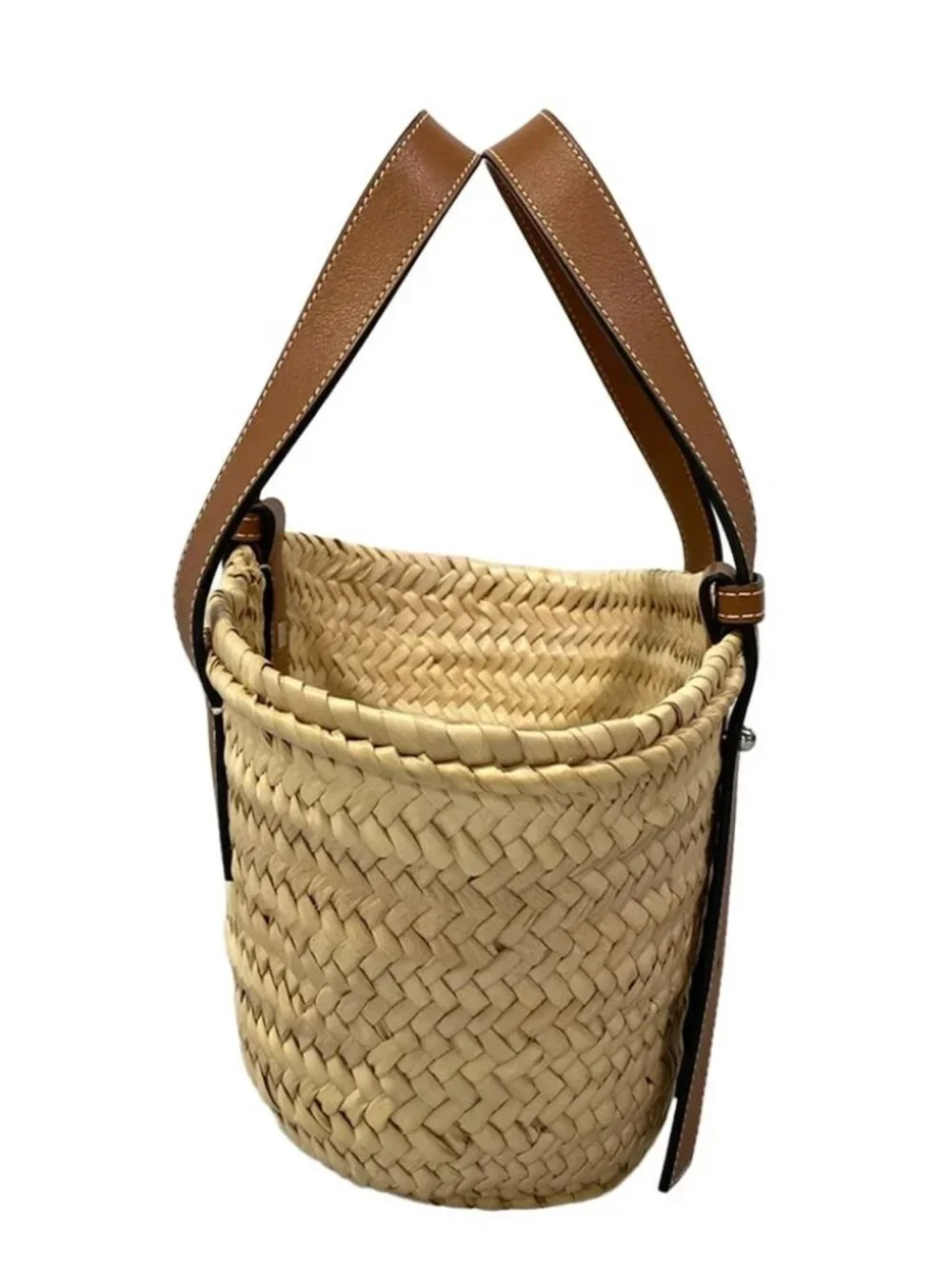 Loewe fair used